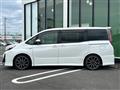 2016 Toyota Noah