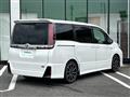 2016 Toyota Noah