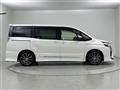 2017 Toyota Voxy
