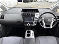 2012 Toyota PRIUS α
