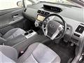 2012 Toyota PRIUS α