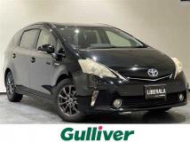 2012 Toyota PRIUS α