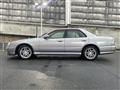 2000 Nissan Skyline