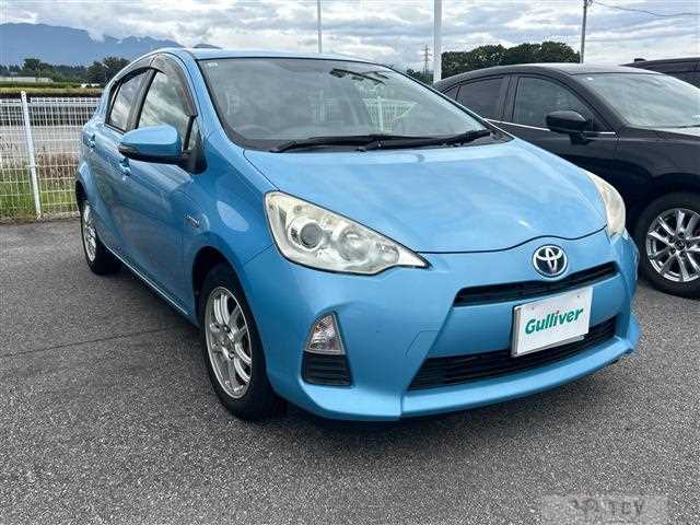 2012 Toyota AQUA