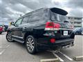 2016 Toyota Land Cruiser