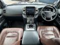 2016 Toyota Land Cruiser