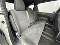 2016 Toyota Estima Hybrid