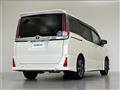 2017 Toyota Noah