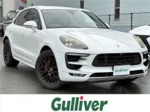 2016 Porsche Macan