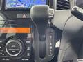 2010 Nissan ROOX