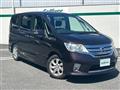 2011 Nissan Serena
