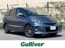 2013 Toyota Estima Hybrid