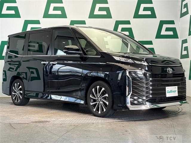 2023 Toyota Voxy