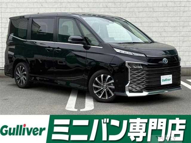 2025 Toyota Voxy