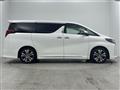2023 Toyota Alphard