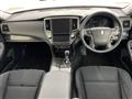 2013 Toyota Crown Hybrid
