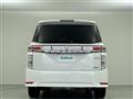 2013 Nissan Elgrand