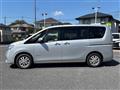 2013 Nissan Serena