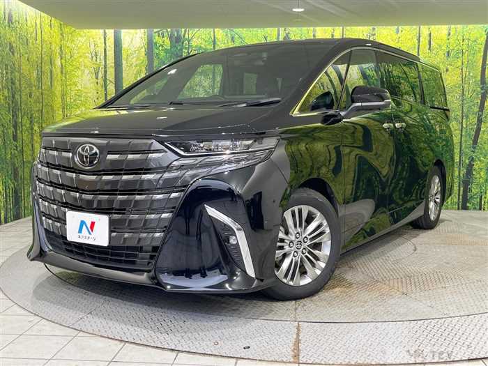 2025 Toyota Alphard Hybrid