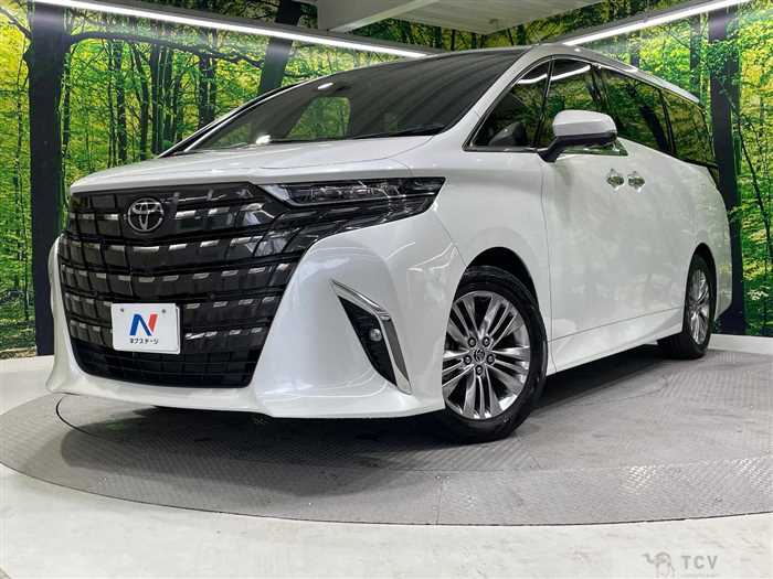 2025 Toyota Alphard Hybrid