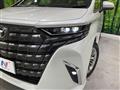 2025 Toyota Alphard Hybrid