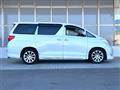 2009 Toyota Alphard