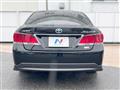 2013 Toyota Crown Hybrid