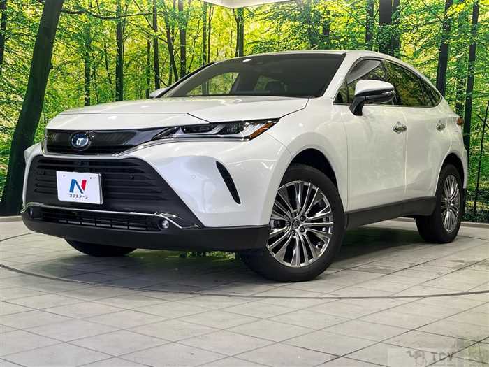 2025 Toyota Harrier Hybrid