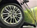 2018 Toyota Alphard Hybrid
