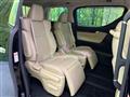 2018 Toyota Alphard Hybrid