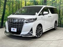 2018 Toyota Alphard Hybrid
