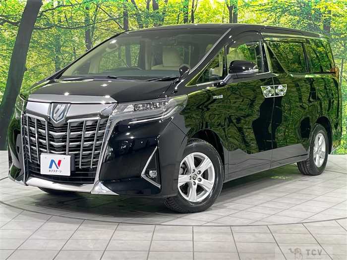 2018 Toyota Alphard Hybrid