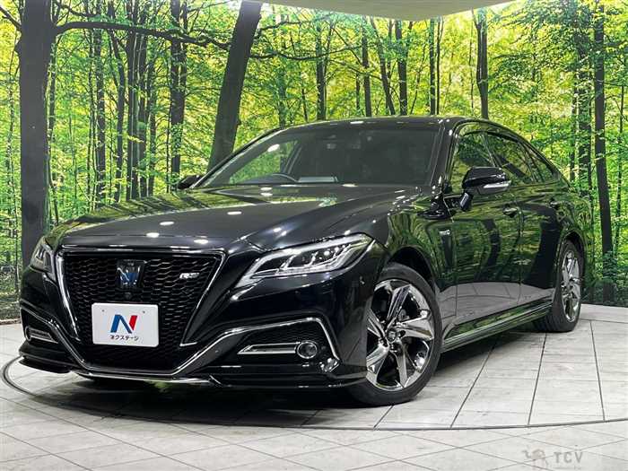 2018 Toyota Crown Hybrid