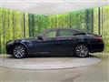 2019 Toyota Crown Hybrid