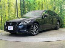 2019 Toyota Crown Hybrid