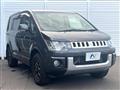 2017 Mitsubishi Delica D5
