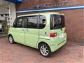 2011 Daihatsu Tanto