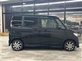 2011 Nissan ROOX
