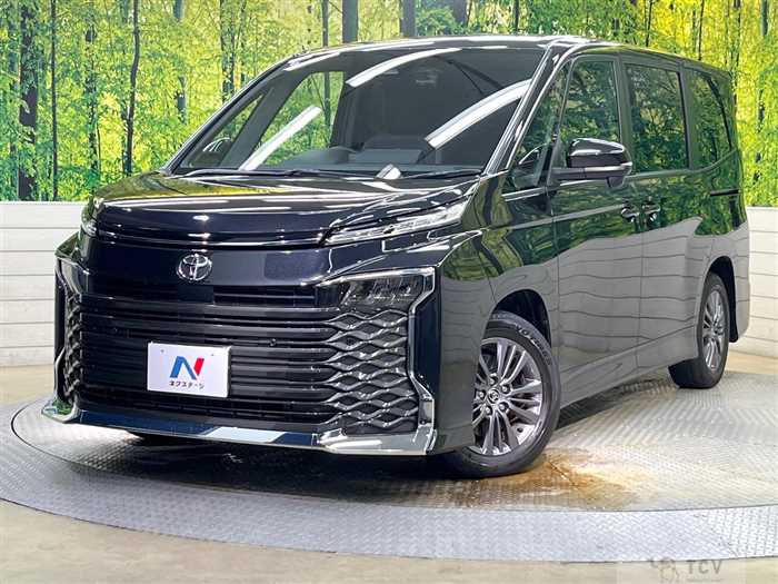 2022 Toyota Voxy