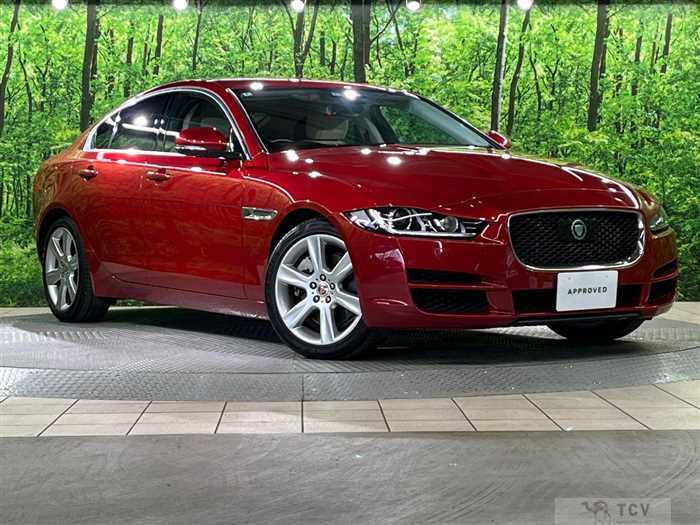 2018 Jaguar XE