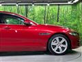 2018 Jaguar XE