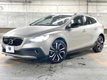 2017 Volvo V40