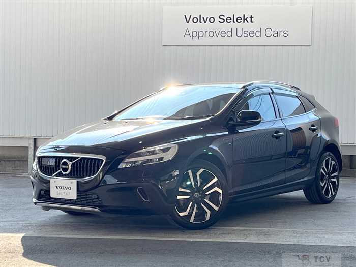 2019 Volvo V40