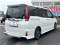 2014 Toyota Noah