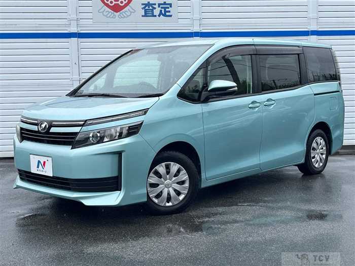 2014 Toyota Voxy