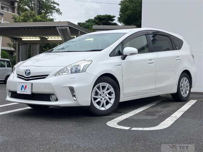 2011 Toyota PRIUS α