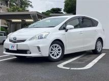2011 Toyota PRIUS α