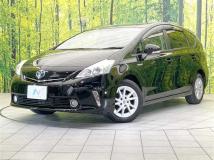 2012 Toyota PRIUS α