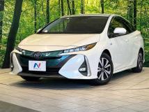 2017 Toyota Prius PHV