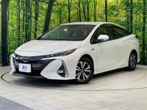 2019 Toyota Prius PHV